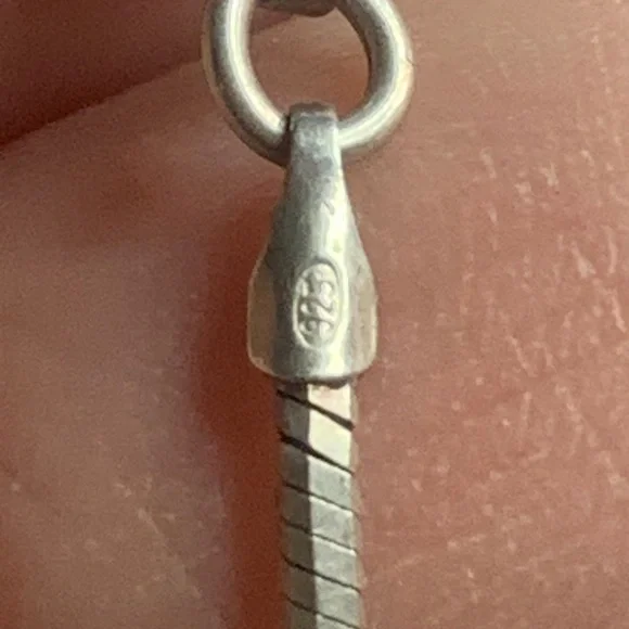 Silver and Amber Pendant Necklace. Stamped. Such a beautiful piece! - Picture 6 of 8